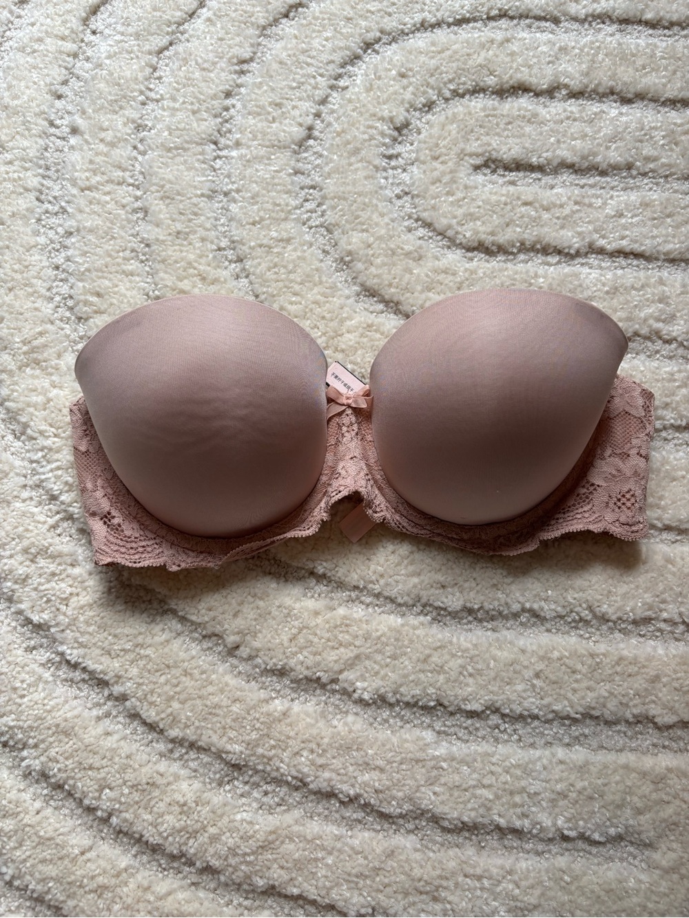 VICTORIA’S SECRET I STRAPLESS BRA